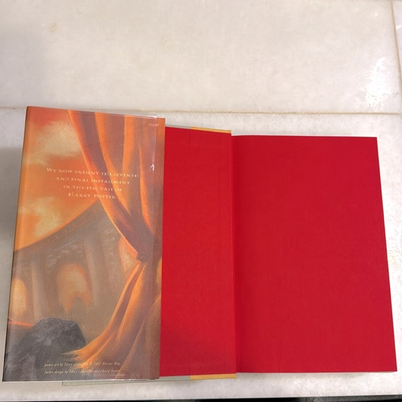 HARRY POTTER And the Deathly Hollows 1st edition 1st print July 2007 hardcover - Picture 4 of 9